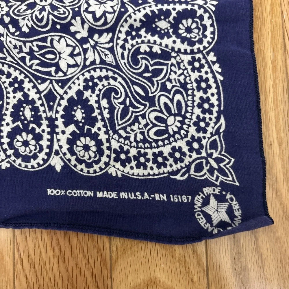 Vintage Made In The USA Navy Bandanna Classic Pasley Design